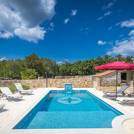 Mirys Hideaway